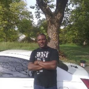 Meet your Posher, Lonnie